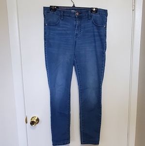 3/$30  Skinny jeans
